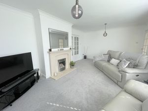 ST MARYS ROAD- click for photo gallery